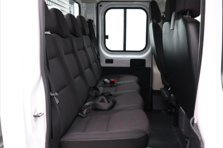 Citroën Jumper 2,2 HDi 7 Míst DPH Tažné 1.Maj.