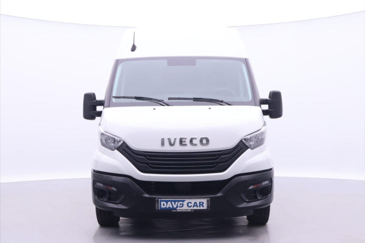 Iveco Daily 2,3 115kW L2H2 DPH