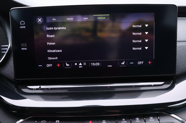 Škoda Octavia 1,5 e-TSI Style DSG 1.Maj DPH