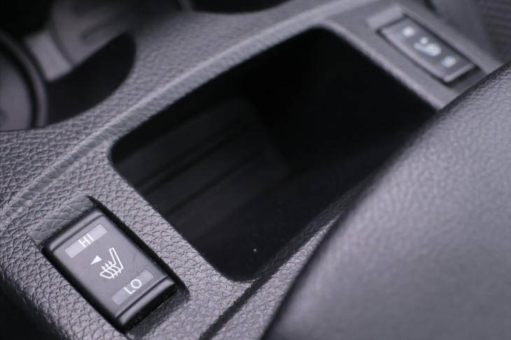 Nissan Qashqai 1,2 DiG-T 85kW Tekna Panorama