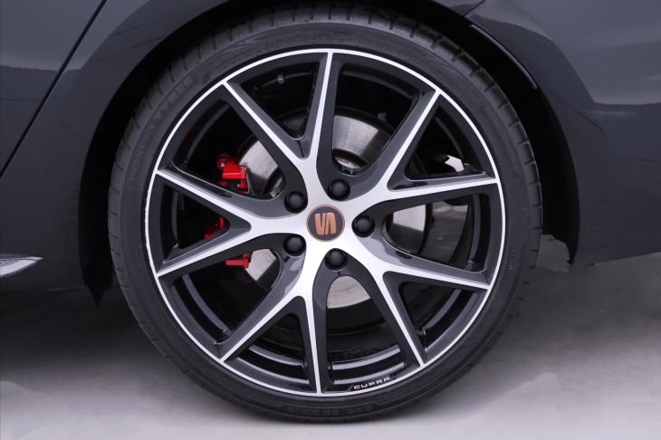 Seat Leon 2,0 TSI 221kW Cupra CZ 4x4