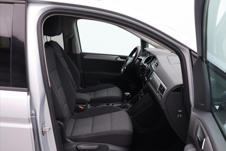 Volkswagen Touran 1,6 TDI 81kW DSG 7-Míst Tažné