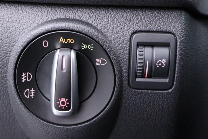 Volkswagen Tiguan 2,0 TDI  81kW 1.majitel CZ