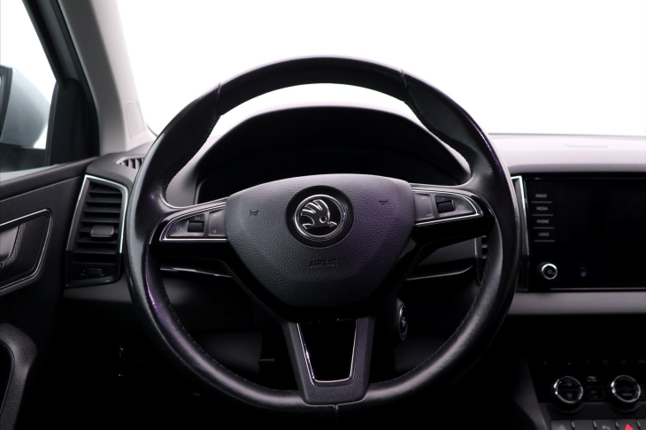 Škoda Karoq 1,6 TDI DSG Style Sport Navi