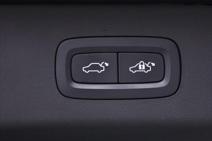 Lynk & Co 01 1,5 PHEV 132kW Aut.