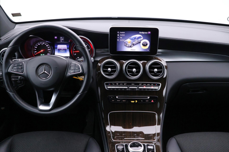 Mercedes-Benz GLC 3,0 GLC 350 d 4MATIC DPH
