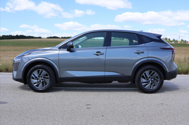 Nissan Qashqai 1,3 DIG-T MHEV Business Tažné