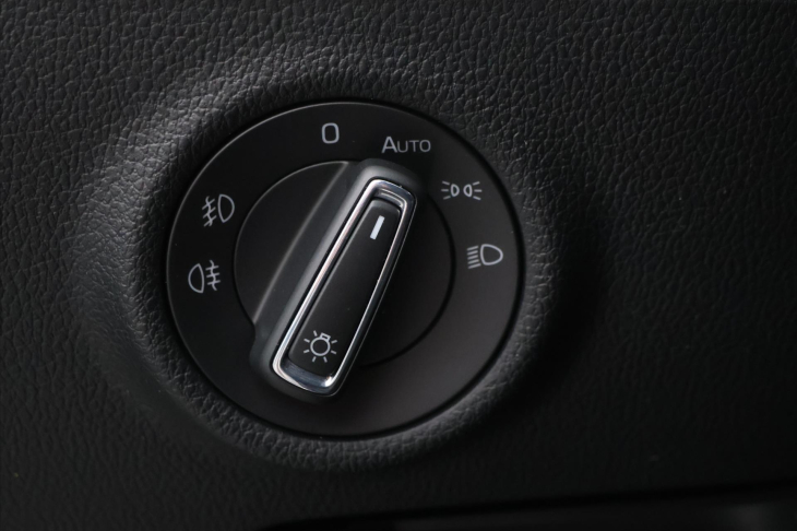 Škoda Superb 2,0 TDI 147kW DSG CZ Sportline DPH