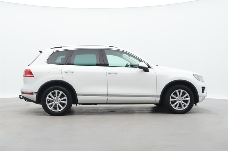 Volkswagen Touareg 3,0 TDI V6 193kW Tiptronic 4M CZ