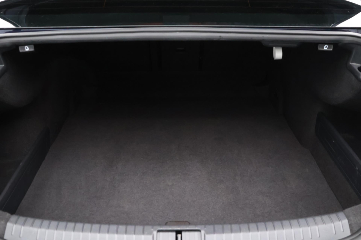Volkswagen Passat 1.4 TSI 110kW LED DSG Tažné