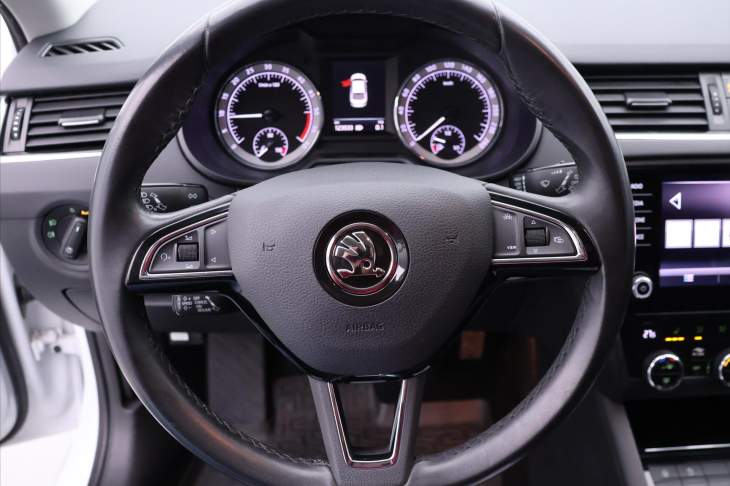 Škoda Octavia 1,6 TDI 85kW Style LED Kessy