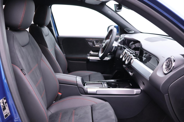 Mercedes-Benz GLB 2,0 200d 4Matic AMG Premium