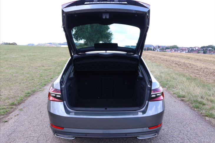 Škoda Superb 2,0 TDI 110kW L&K DSG DPH CZ
