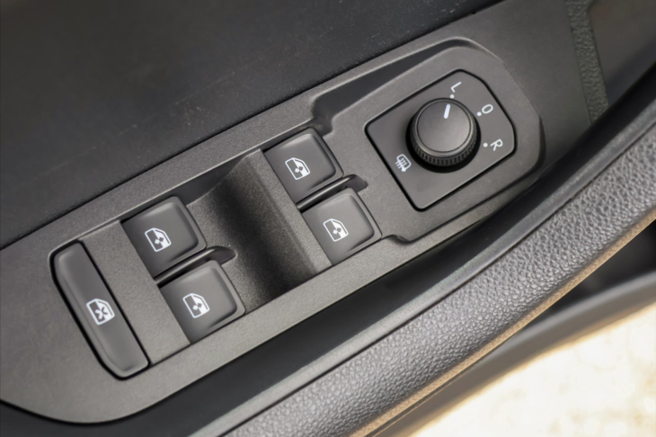 Škoda Karoq 2,0 TDI 110kW 4x4 CZ Ambition