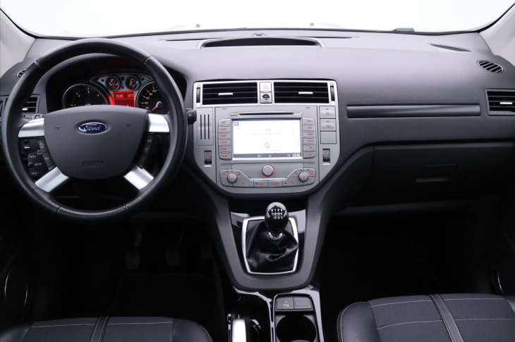 Ford Kuga 2,0 TDCI 103kW AWD Titanium