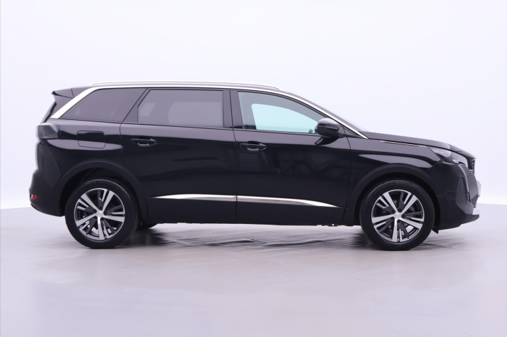 Peugeot 5008 1,2 PT 96kW Allure 7.Míst DPH