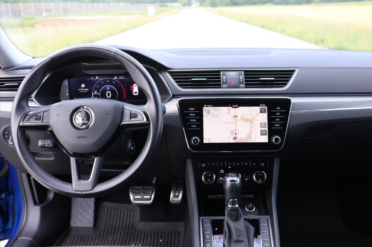 Škoda Superb 2,0 TDI DSG 4x4 CZ Scout DPH