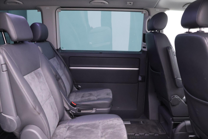 Volkswagen Multivan 2,0 TDI DSG 4M CZ Highline