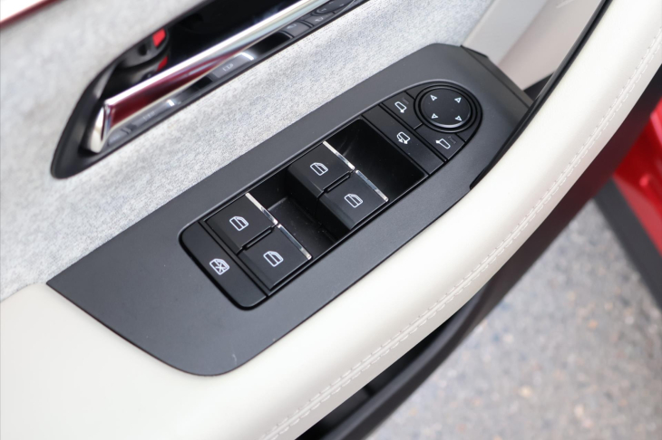 Mazda CX-60 3,3 D 187kW AWD CZ Takumi DPH