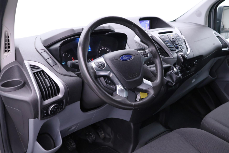 Ford Transit Custom 2,0 TDCi 96kW Navi 9-Míst L2