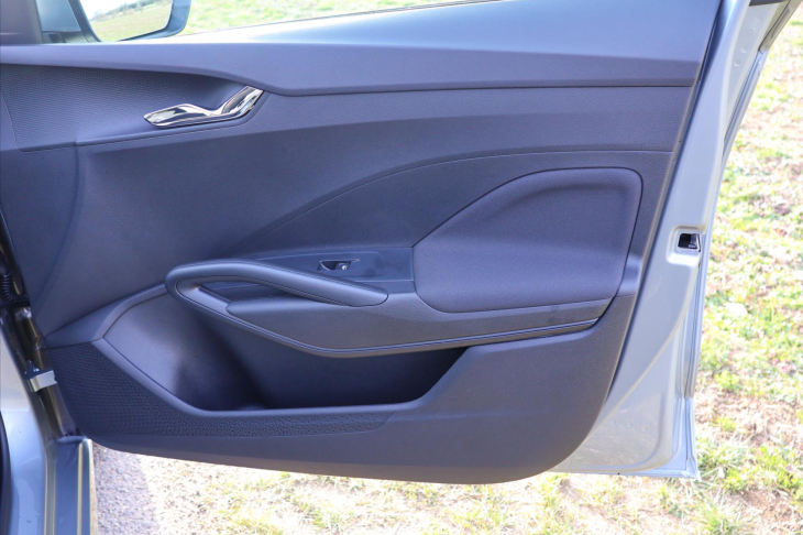 Škoda Fabia 1,0 TSi DSG Edice 130let DPH