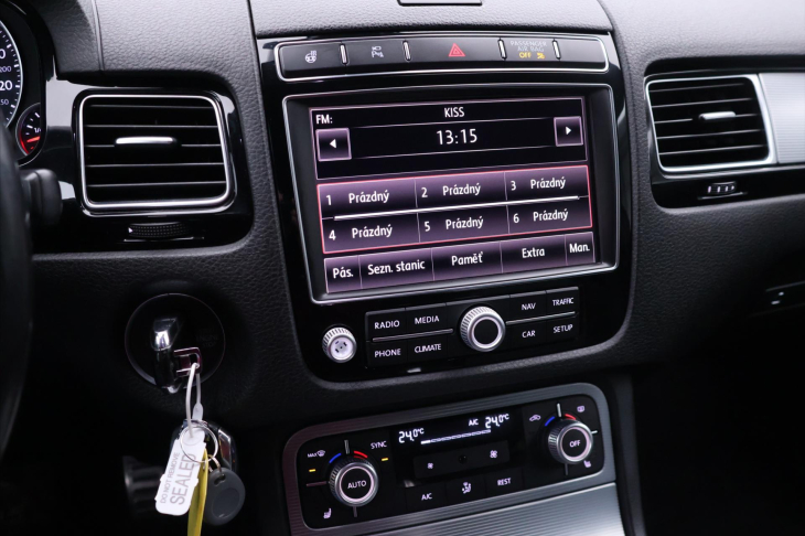 Volkswagen Touareg 3,0 TDI V6 DSG R-LINE CZ 4M