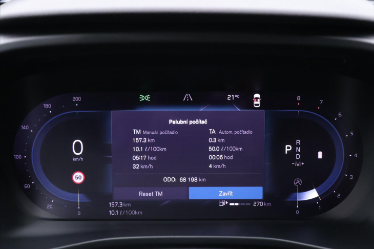 Volvo XC40 2,0 B4 145kW DCT Plus Dark DPH