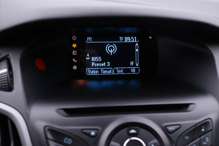 Ford Focus 1,6 TDCi 70kW Klimatizace CZ