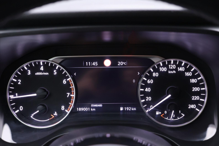 Nissan Qashqai 1,3 DIG-T MHEV Business Tažné