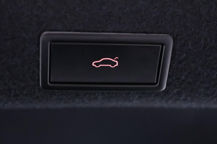 Škoda Superb 2,0 TDI 147kW Sportline DSG CZ DPH