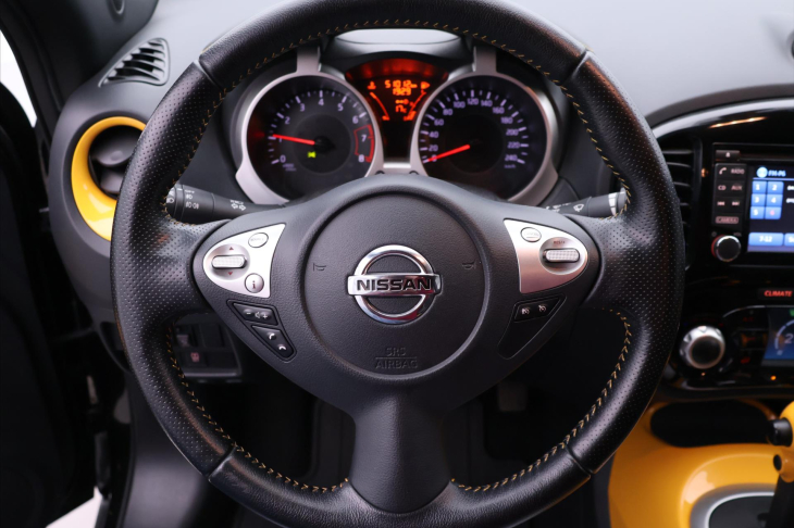 Nissan Juke 1,6 i N-Connecta 86kW CZ 1.Maj
