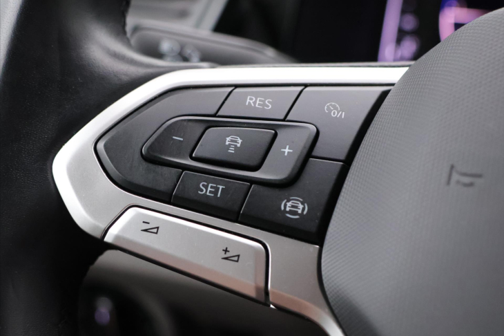 Volkswagen Caravelle 2,0 TDI 150kW DSG Long LED DPH
