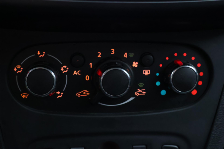 Dacia Logan 1,2 16V 53 kW LPG Arctica Tažné