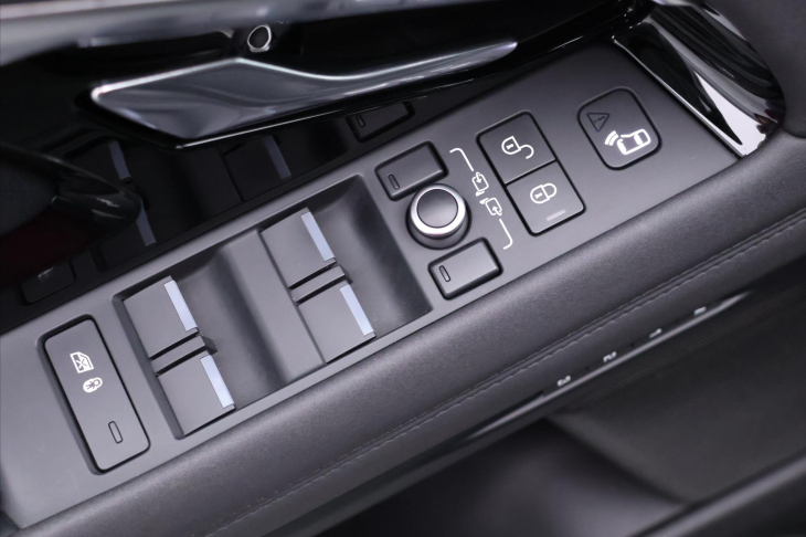 Land Rover Range Rover Evoque 2,0 D 132kW  Aut R-Dynamic AWD