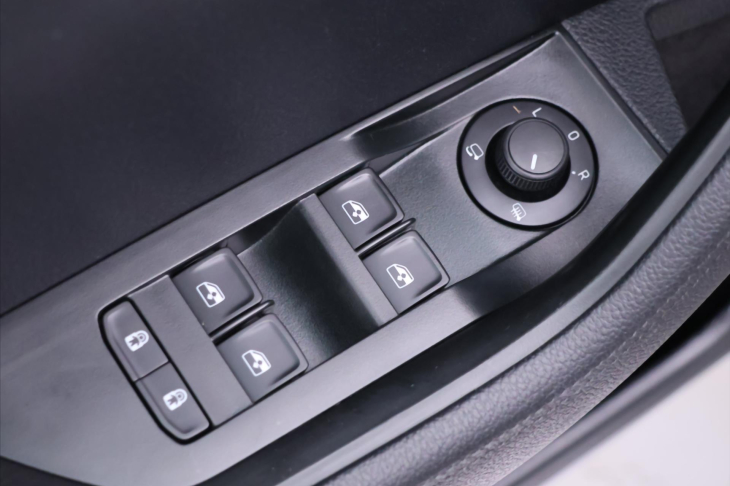 Škoda Superb 2,0 TDI 110kW Style DSG CZ DPH