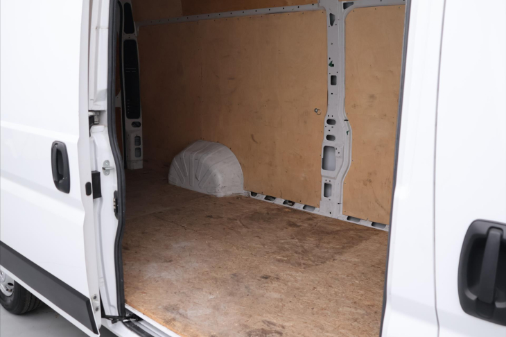Peugeot Boxer 2,2 HDI 103 kW L4H2 DPH 1.Maj