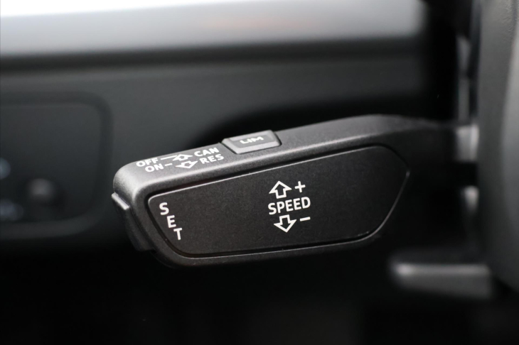 Audi Q5 2,0 TFSI Quattro S-tronic CZ