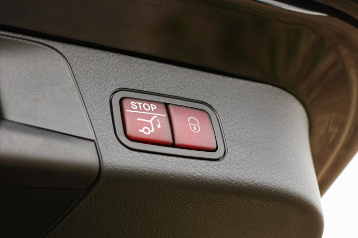 Mercedes-Benz GLB 2,0 200d 4Matic AMG Premium