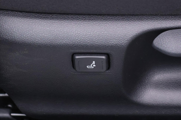 Toyota Corolla 1,5 VTi Aut. DPH CZ Comfort