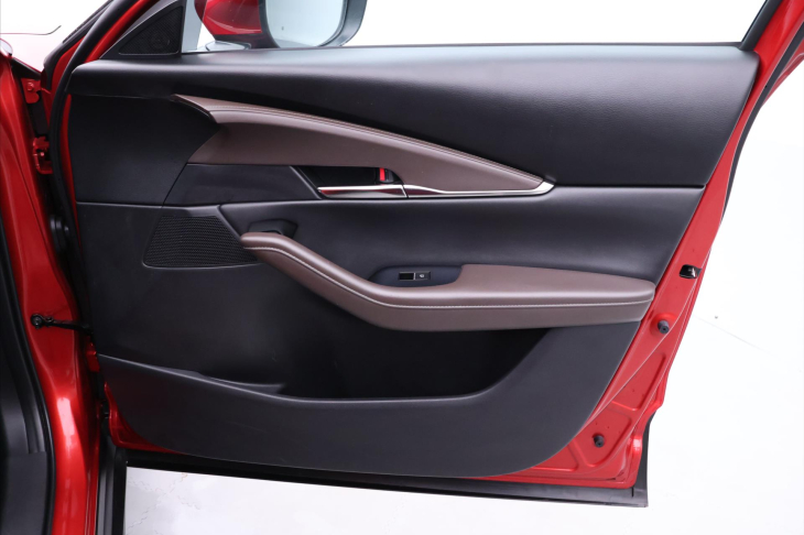 Mazda CX-30 2,0 Skyactiv-X Kůže Navi DPH