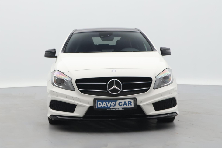Mercedes-Benz Třídy A 1,6 200i Aut. AMG Prestige