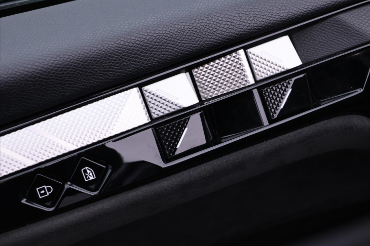 DS Automobiles DS4 1,6 PureTech 165kW Aut. CZ