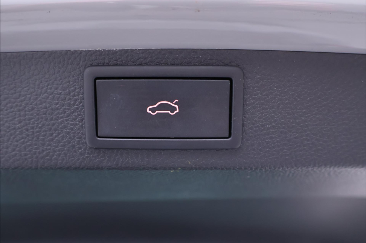 Škoda Karoq 2,0 TDI DSG 4x4 Tour Virtual