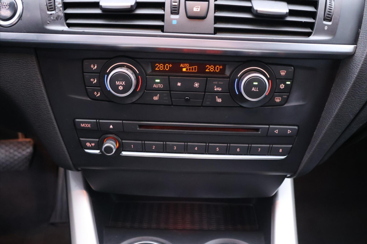 BMW X3 2.0 20d 135kw xDrive  Kůže