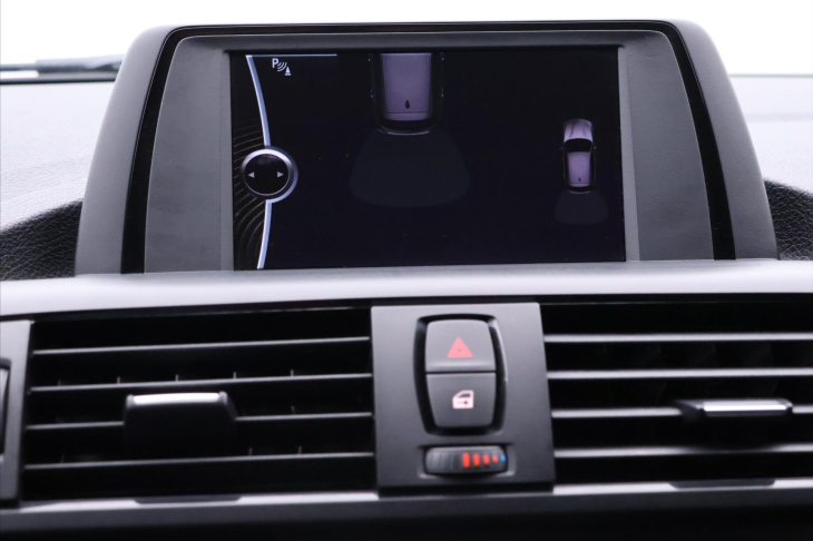 BMW Řada 1 1,6 116i 100kW Aut. Sport Xenon