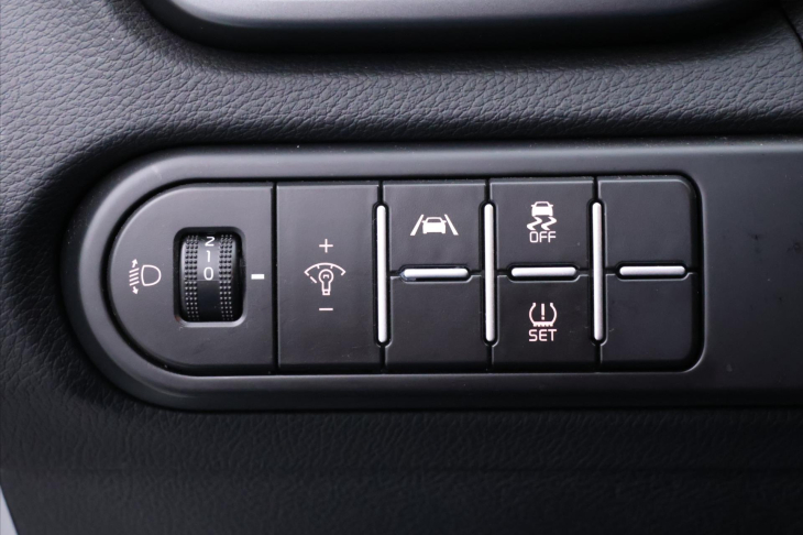 Kia Ceed 1,5 T-GDI 117kW GT-Line CZ DPH SW