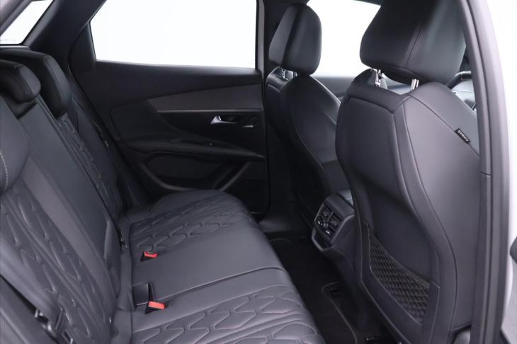 Peugeot 3008 2,0 HDI 130 kW CZ Kůže GT