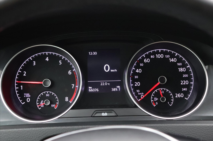 Volkswagen Golf 1.0 TSI 81kW Comfortline LED CZ