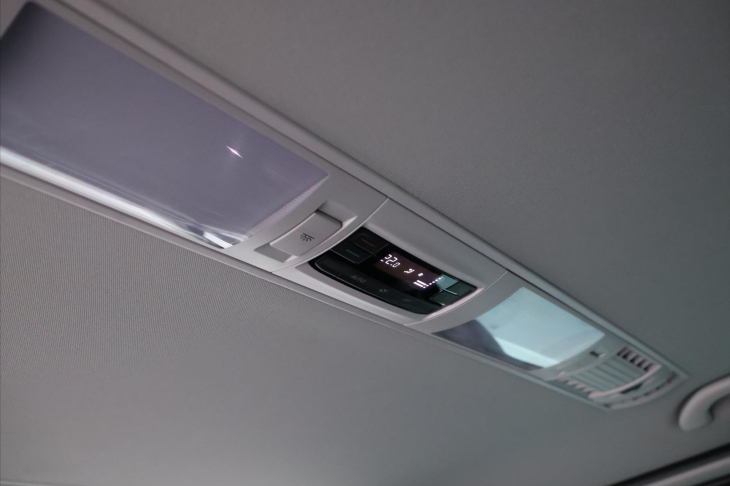 Volkswagen Caravelle 2,0 TDI 150kW DSG Long LED DPH
