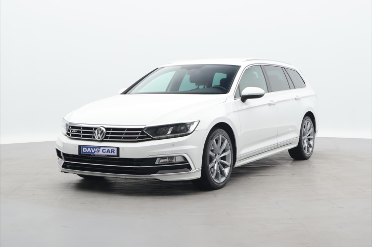 Volkswagen Passat 2.0 TDI 110kW DSG LED Kůže CZ